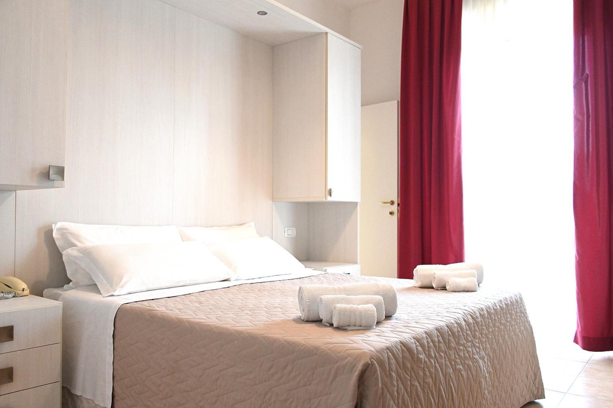 Hotel San Marco ミラノ・マリッティマ エクステリア 写真