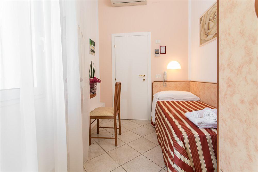 Hotel San Marco ミラノ・マリッティマ エクステリア 写真