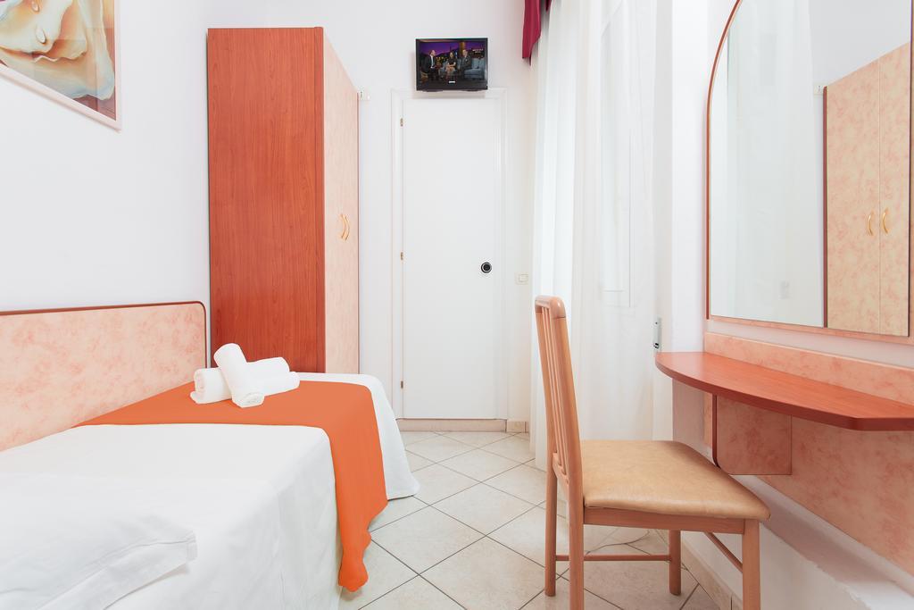 Hotel San Marco ミラノ・マリッティマ 部屋 写真