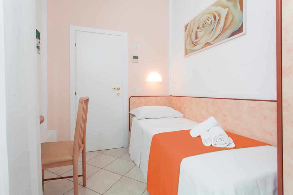 Hotel San Marco ミラノ・マリッティマ エクステリア 写真